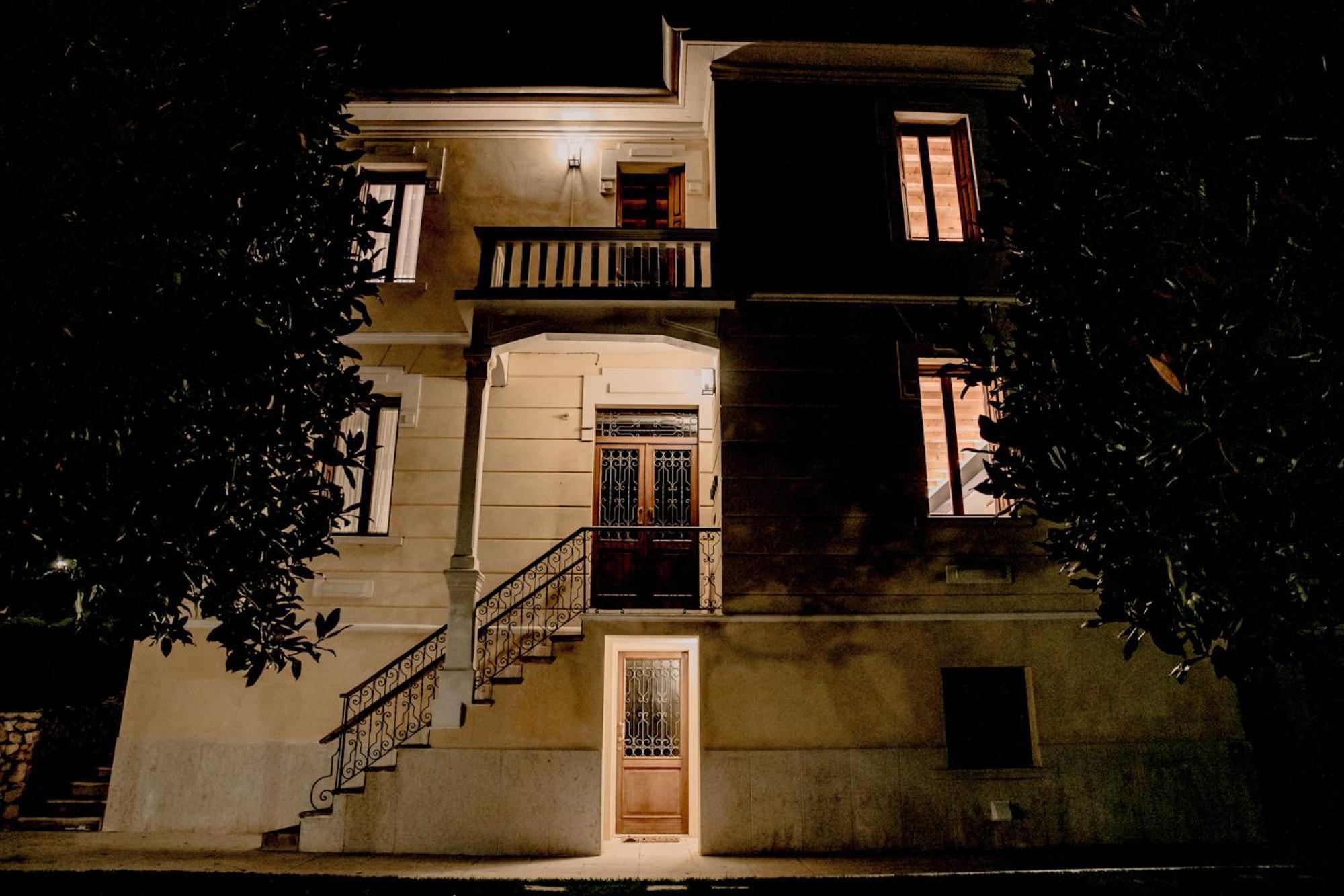 Naboo Verona Luxury Suites Экстерьер фото